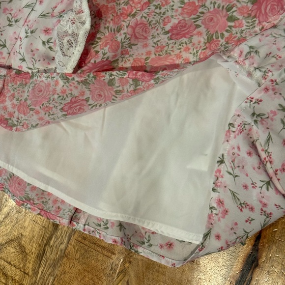 Altar’d State Floral Puff Sleeve Tiered Mini Dress Size Small NWT - Picture 8 of 14